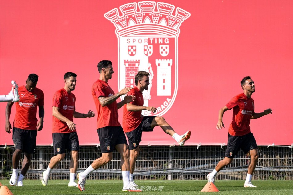 了坚实的基 了坚实的基