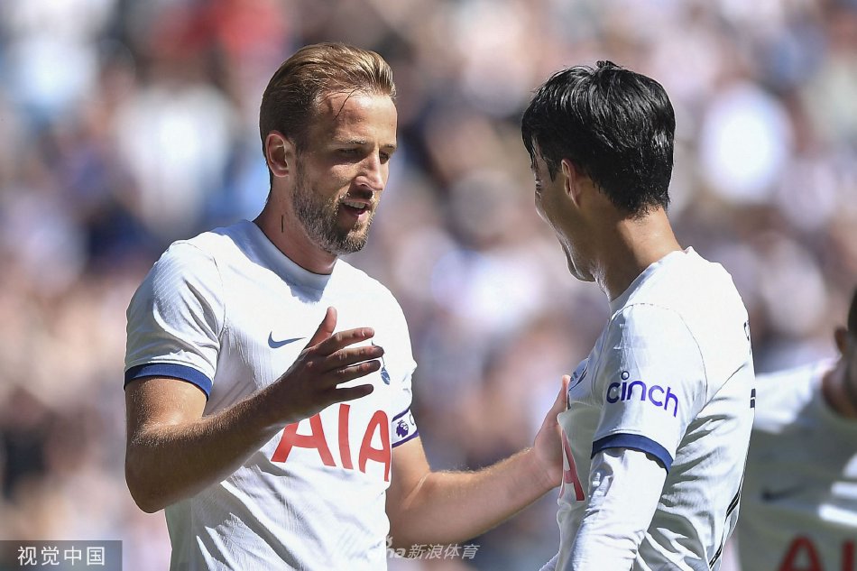 维斯塔潘认怂！距离超级驾照被禁赛仅差1分 主动向车队承认错误