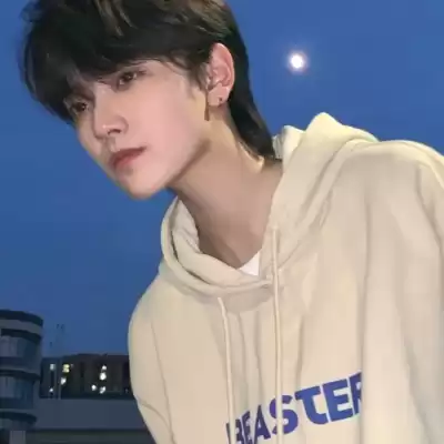 邴琬莹